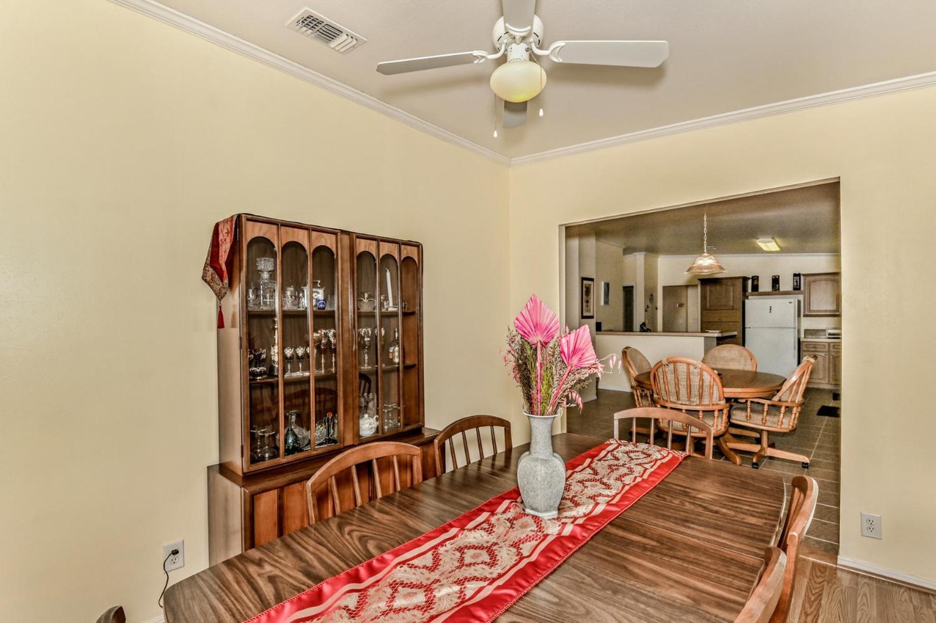 The Blue Nile! Your Florida Vacation Is Calling. Vacation, Leisure Or Business 호모사싸 외부 사진
